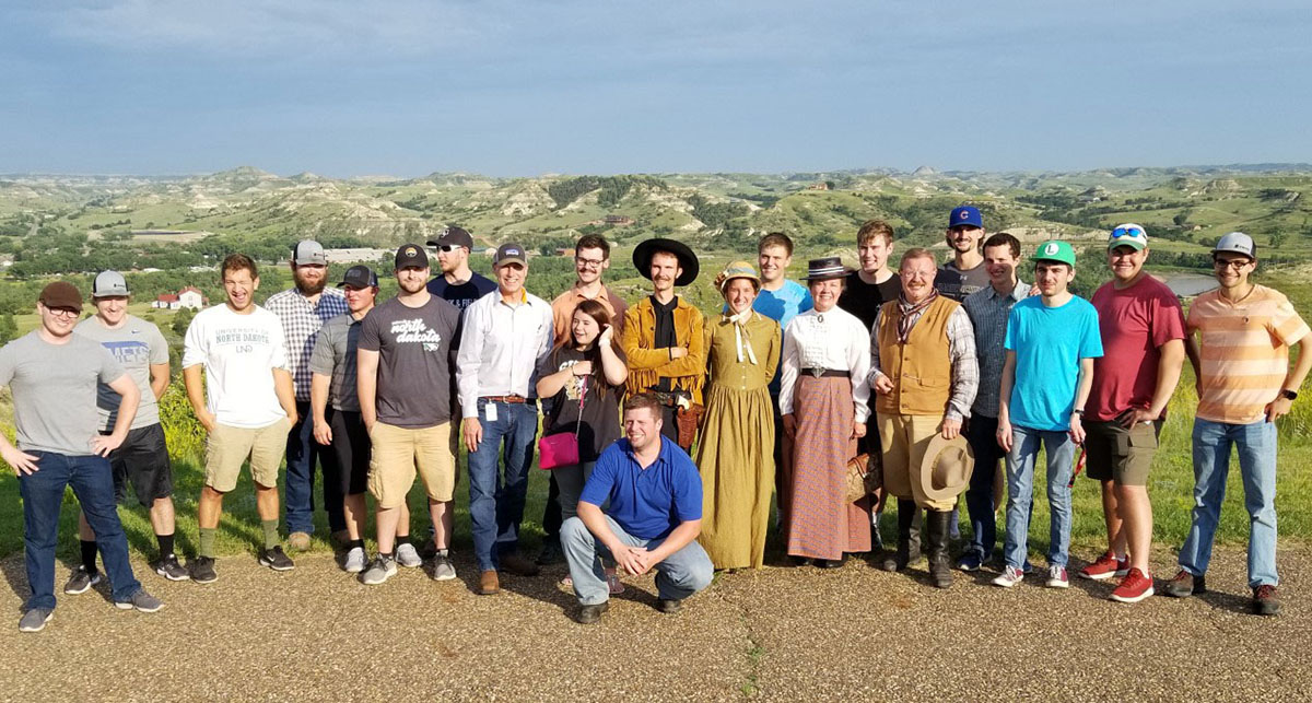 Steffes interns 2019 posing for a group photo in Medora